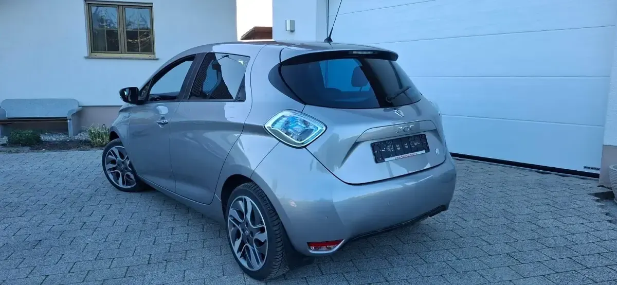 Usata Renault Zoe 40 kW (55 CV) 2016 Grigio Utilitaria