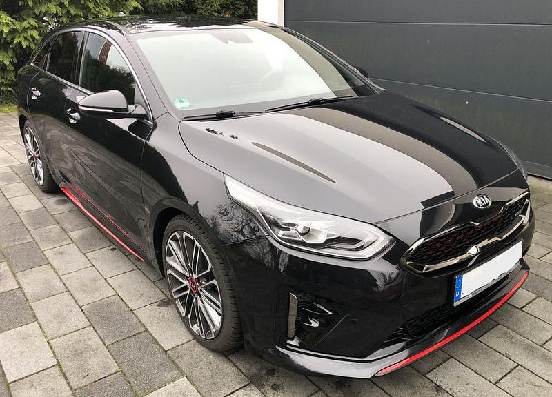 Schwarz Gebraucht 2019 Kia ProCeed Limousine | 21.490 € (Fairer Preis) - Bild 1/4