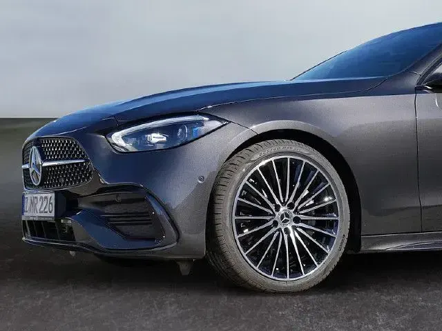 Gebraucht Mercedes C220 AMG line 197 PS (144 kW) 2026