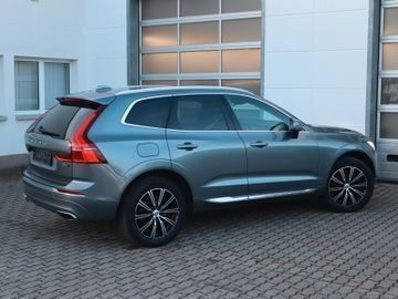 Gebraucht Volvo XC60 Inscription 197 PS (144 kW) 2021 Osmium grey metallic / metalli SUV