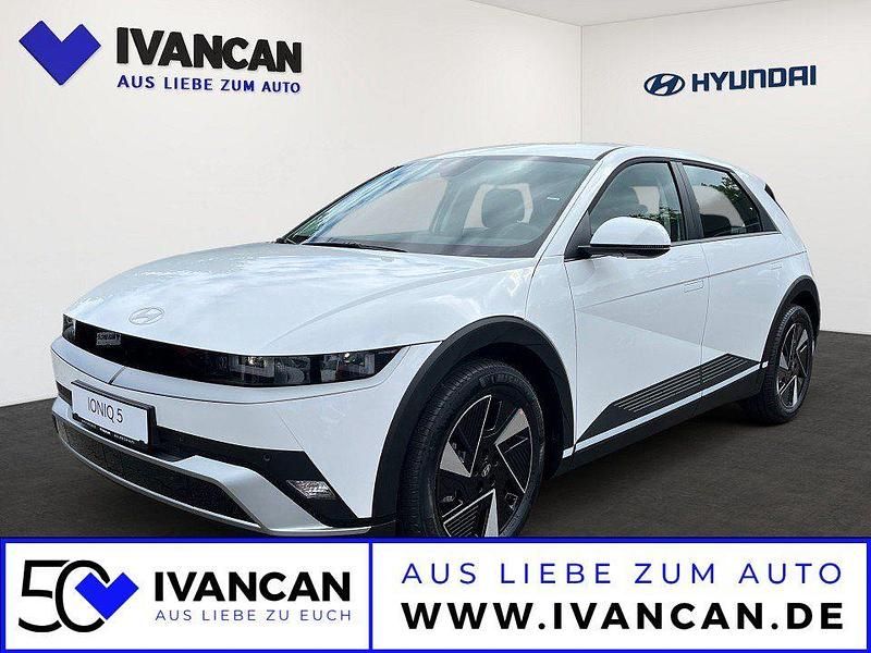 Atlas white Neu 2025 Hyundai Ioniq 6 Dynamiq Limousine | 44.290 € (Etwas zu teuer) - Bild 1/4