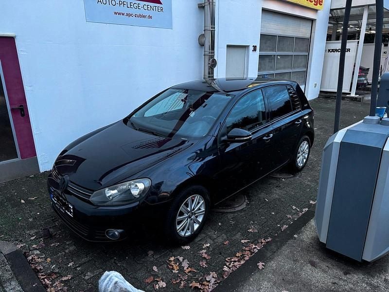Gebraucht VW Golf VII 102 PS (75 kW) 2012 Schwarz Kleinwagen