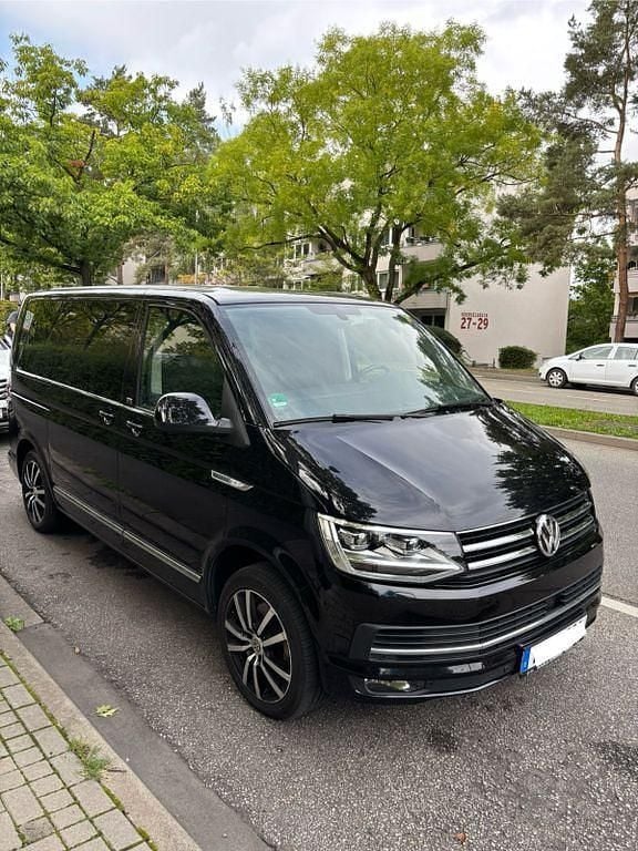 Schwarz Gebraucht 2016 VW T6 Van | 30.450 € (Superpreis) - Bild 1/4