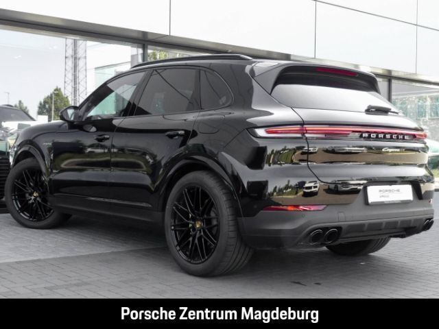 Gebraucht Porsche Cayenne 470 PS (345 kW) 2023 Schwarz SUV