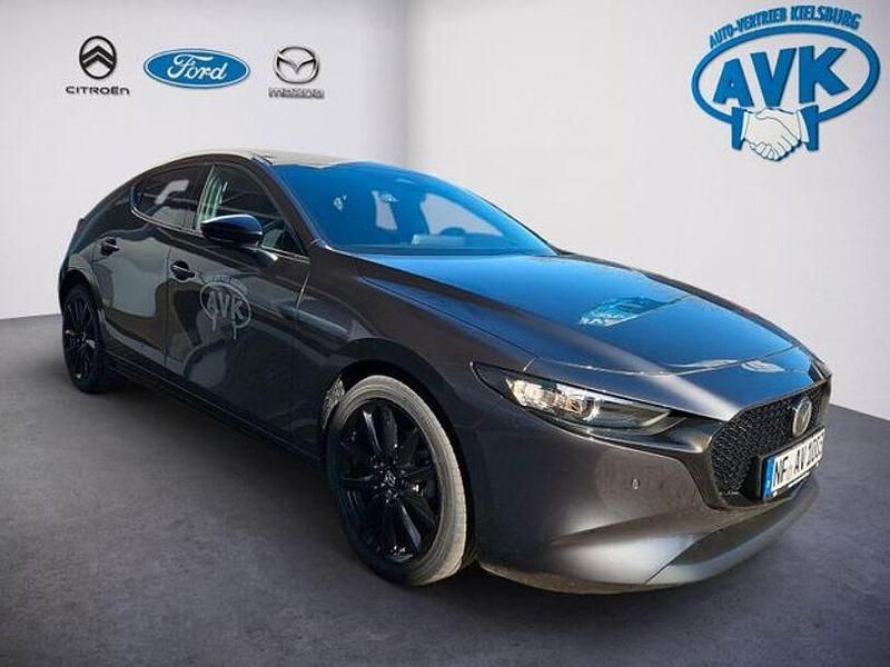 Machinegrey Gebraucht 2025 Mazda 3 Homura-Line Limousine | 25.990 € (Guter Preis) - Bild 1/4