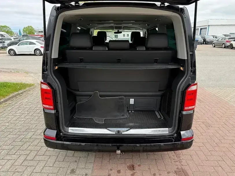 Gebraucht VW Multivan Generation Six 199 PS (146 kW) 2019 Deep black perleffekt Van / Kleinbus