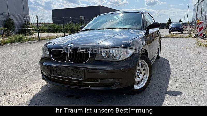 Schwarz Gebraucht 2009 BMW 116 Advantage Kleinwagen | 3.890 € (Teuer) - Bild 1/4