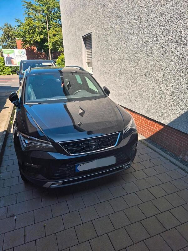 Schwarz Gebraucht 2019 Seat Ateca XCELLENCE SUV | 24.500 € (Fairer Preis) - Bild 1/4