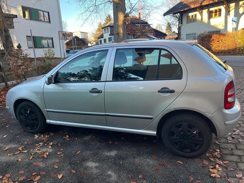 Gebraucht Skoda Fabia 75 PS (55 kW) 2003 Silber Kleinwagen
