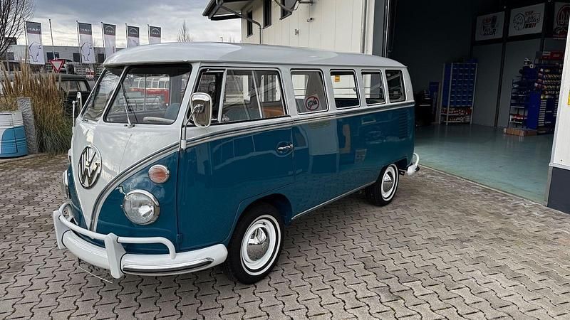 Blau Gebraucht 1966 VW T1 Van | 89.900 € - Bild 1/4