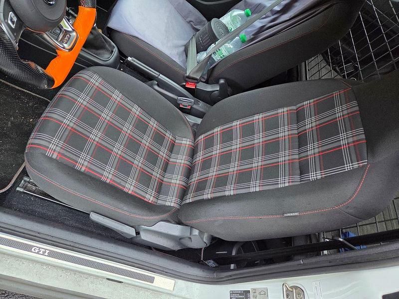 Gebraucht VW up! GTI 116 PS (85 kW) 2018 Grau Kleinwagen