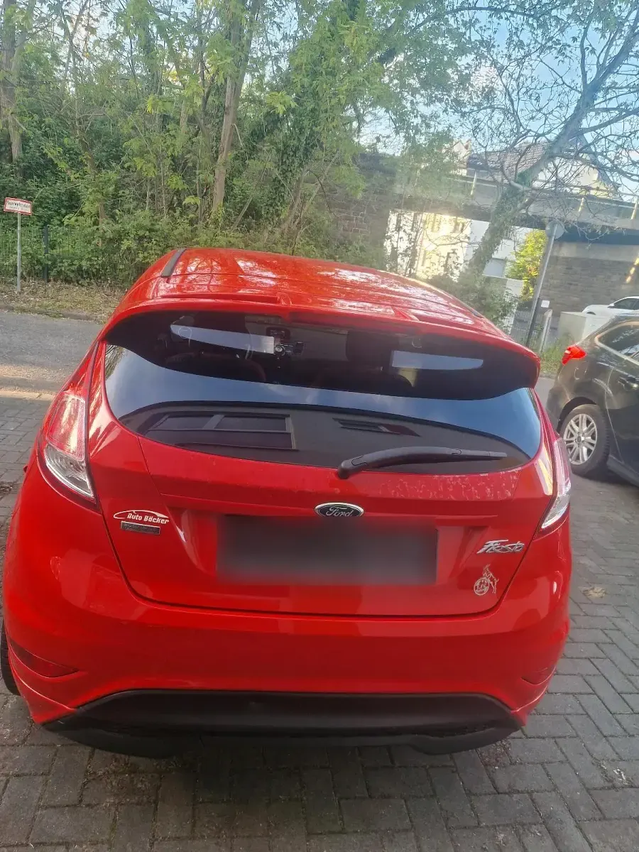 Gebraucht Ford Fiesta ST-Line 125 PS (91 kW) 2013 Rot Kleinwagen