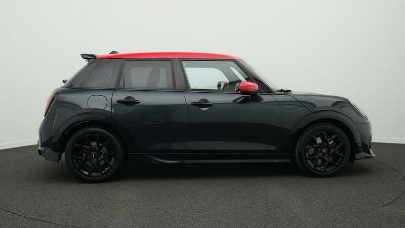 Gebraucht Mini Cooper S 204 PS (150 kW) 2024 Legend grey Kleinwagen