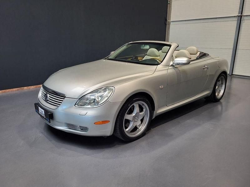 Grau Gebraucht 2002 Lexus SC430 Cabrio | 19.950 € (Etwas zu teuer) - Bild 1/4