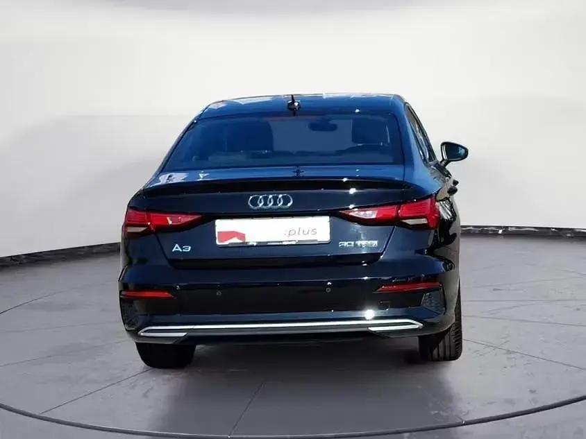 Używany Audi A3 Advanced Plus 110 KM (80 kW) 2021 Czarny Sedan/Limuzyna