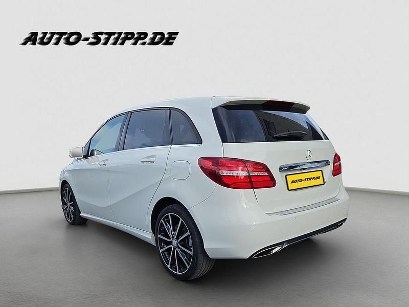 Usata Mercedes B220 Edition 184 CV (135 kW) 2017 Bianco Monovolume