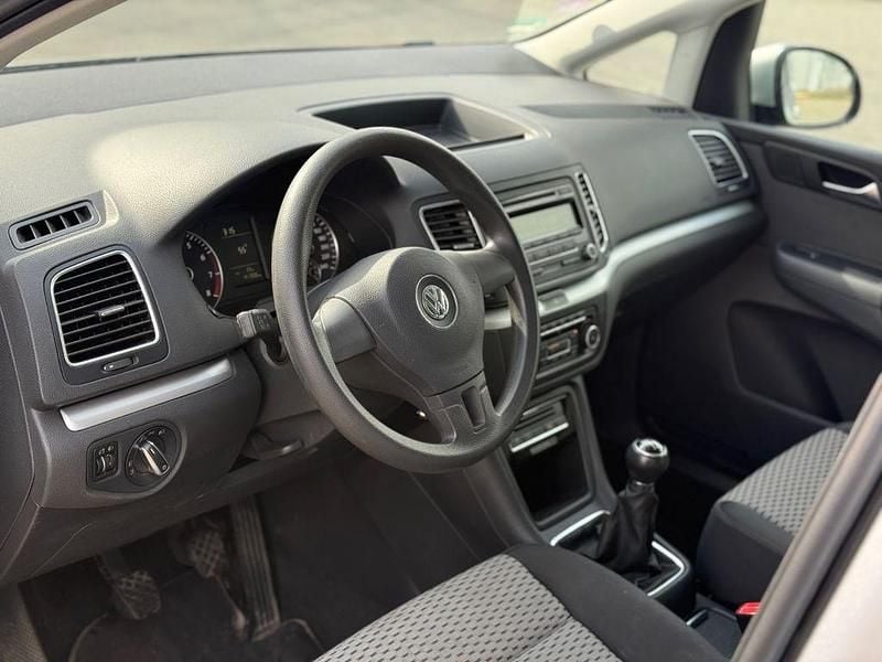 Gebraucht VW Sharan Trendline 150 PS (110 kW) 2010 Silber Van / Kleinbus