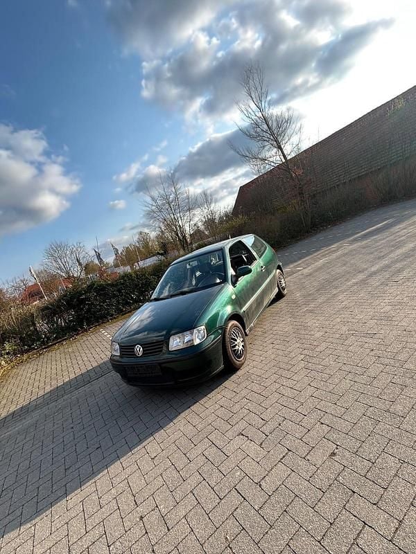 Gebraucht VW Polo 60 PS (44 kW) 2000 Grün Kleinwagen