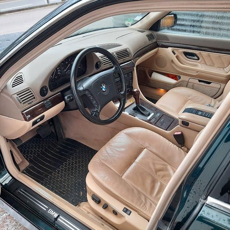 Gebraucht BMW 740 286 PS (210 kW) 1997 Grün Limousine