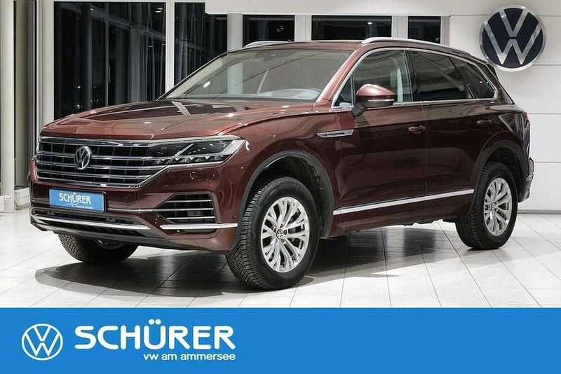 Rot Gebraucht 2019 VW Touareg Atmosphere SUV | 39.987 € (Fairer Preis) - Bild 1/4