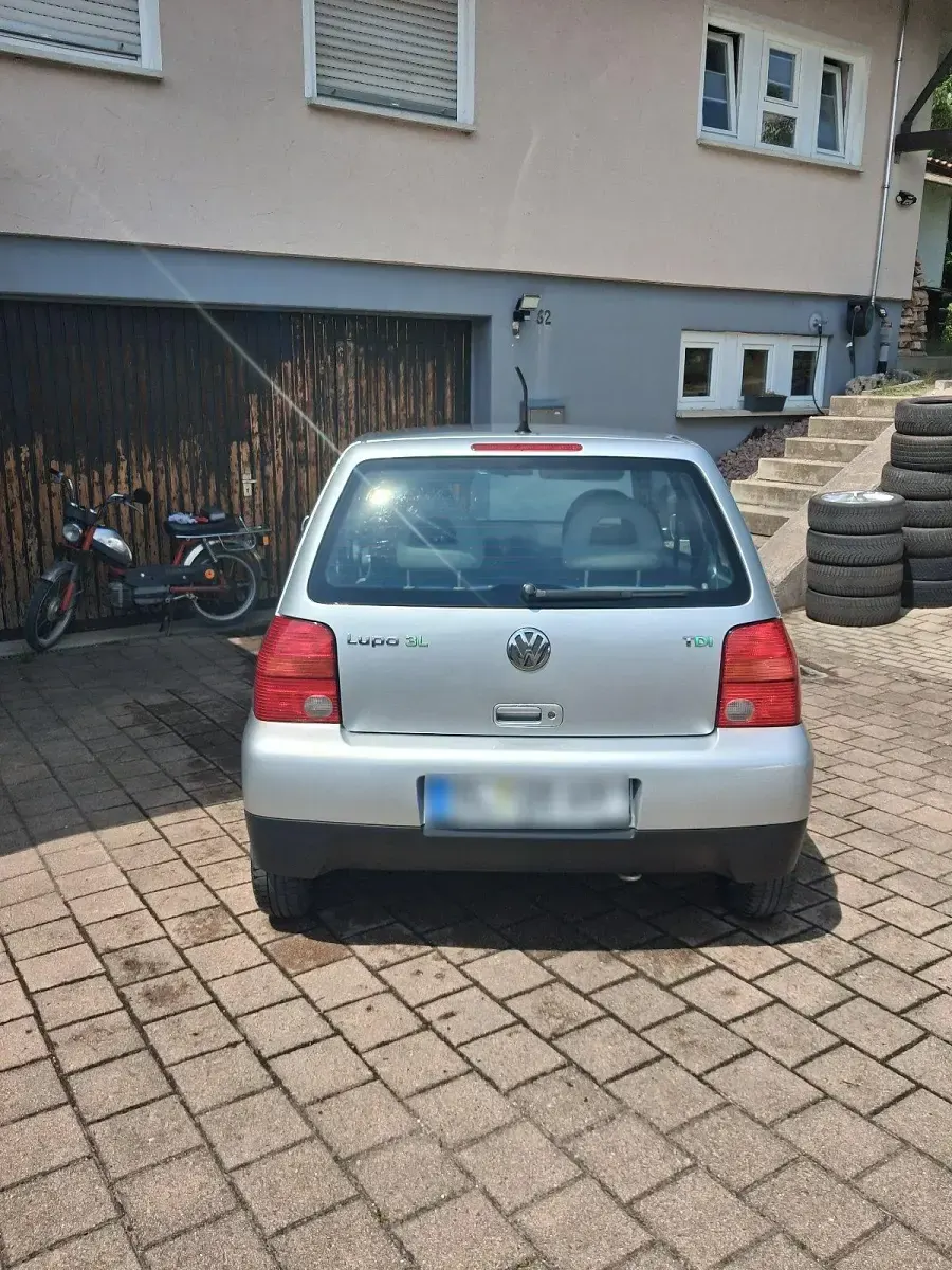 Gebraucht VW Lupo 61 PS (44 kW) 2003 Silber Kleinwagen
