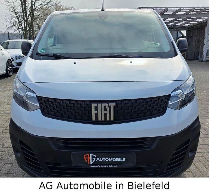 Gebraucht Fiat Scudo Basis 120 PS (88 kW) 2023 Weiß Van