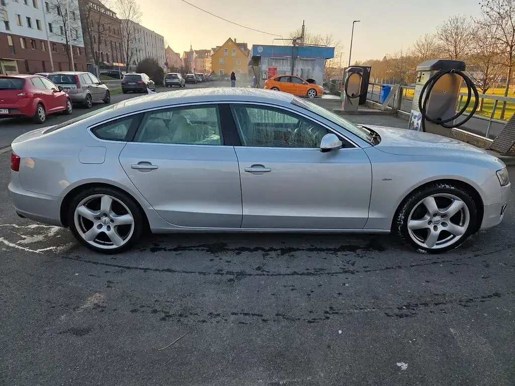 Gebraucht Audi A5 Sport 179 PS (131 kW) 2011 Silber Coupé