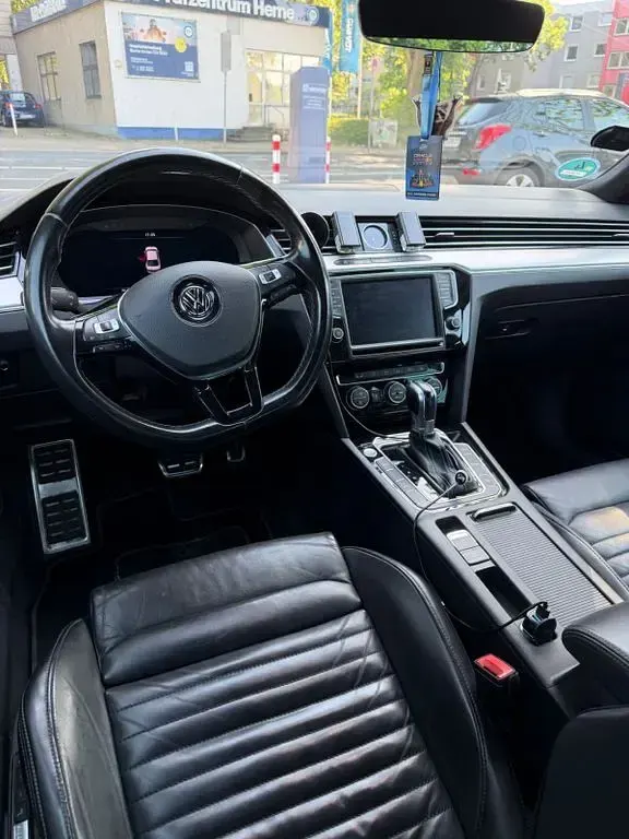 Gebraucht VW Passat Edition 218 PS (160 kW) 2017 Schwarz Limousine