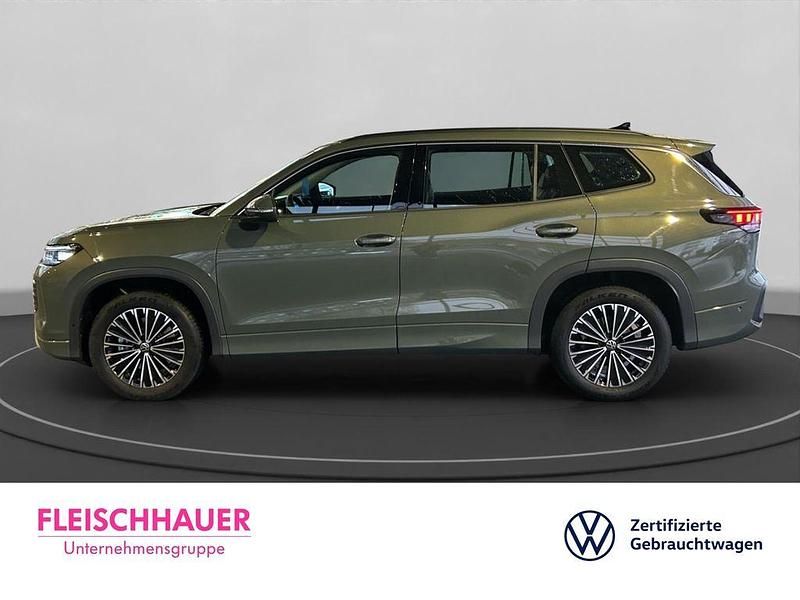 Gebraucht VW Tayron Life 150 PS (110 kW) 2025 Gruen SUV
