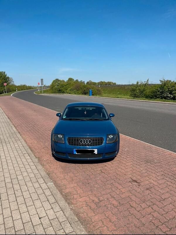 Blau Gebraucht 1999 Audi TT Basis Coupé | 8.899 € (Teuer) - Bild 1/4