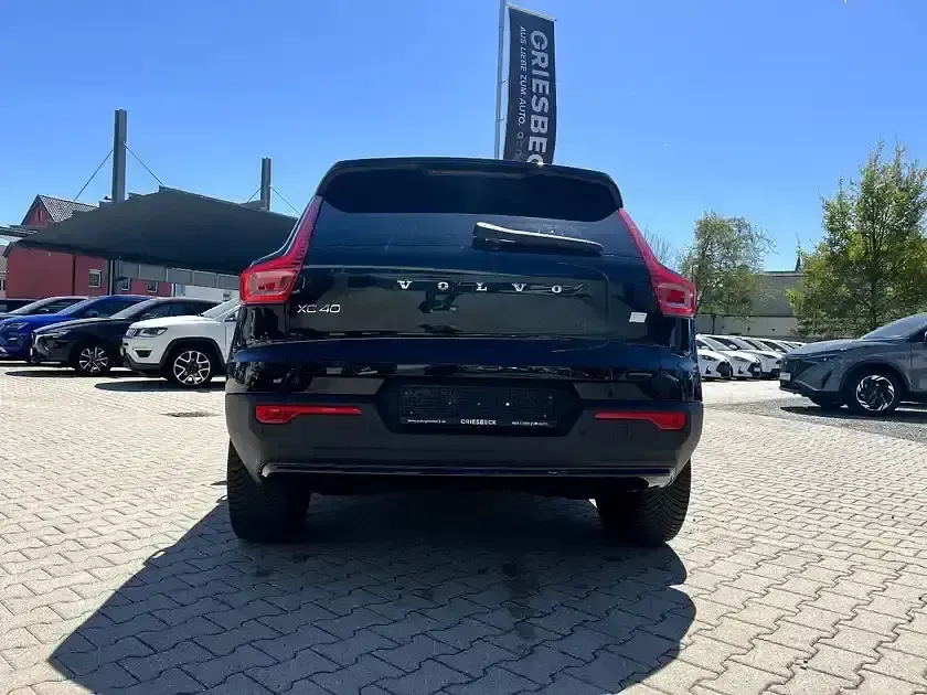 Gebraucht Volvo C40 169 kW (231 PS) 2022 Black stone solid schwarz metallic SUV