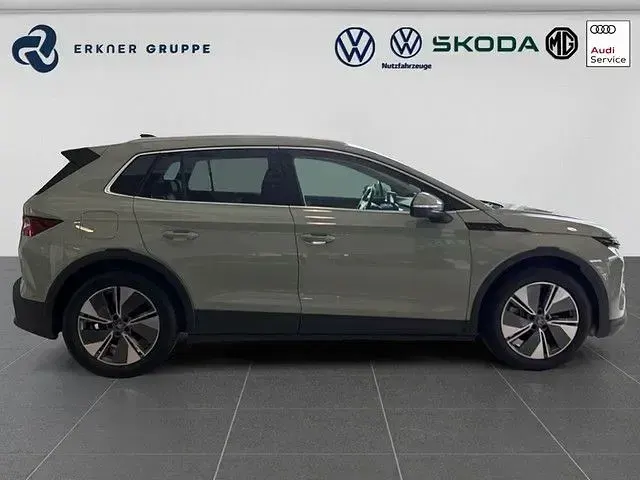 Neu Skoda Elroq Selection 244 kW (333 PS) 2026 Timiano grün SUV