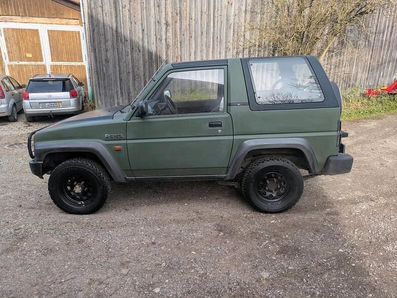 Gebraucht Daihatsu Feroza 95 PS (69 kW) 1992 Rot SUV