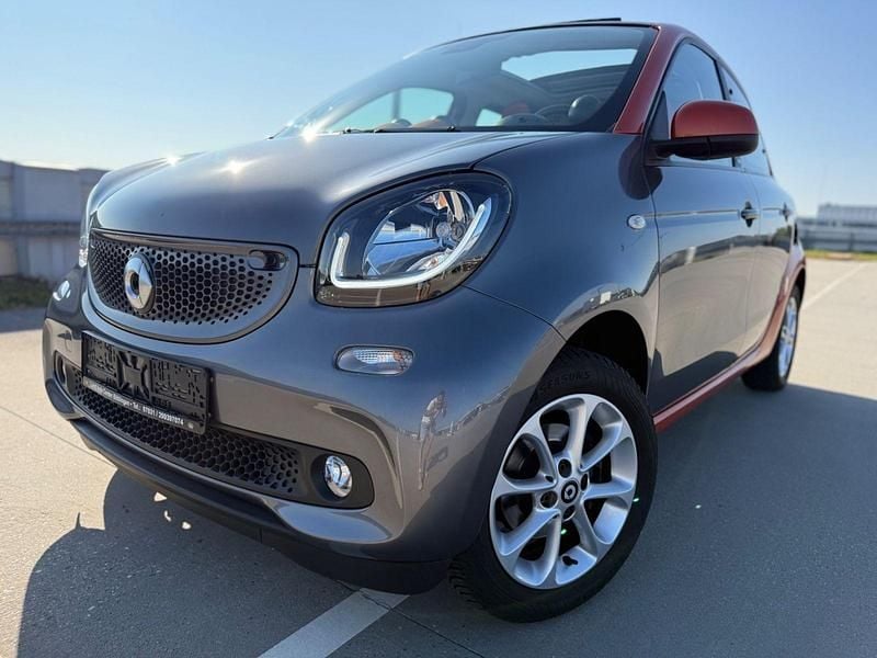 Grau Gebraucht 2018 Smart ForFour Kleinwagen | 13.970 € (Fairer Preis) - Bild 1/4