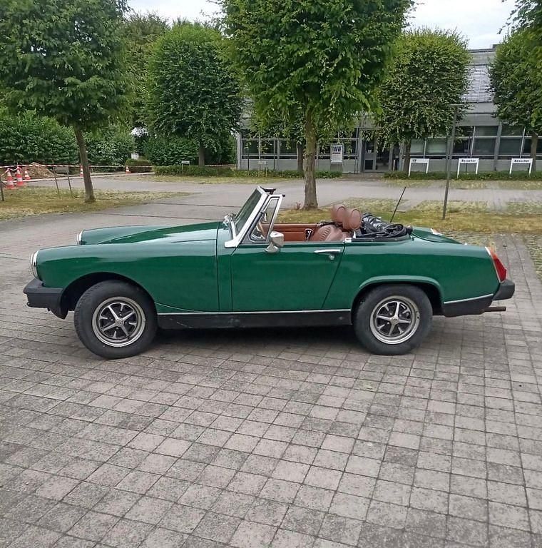Second-hand MG Midget 72 CP (52 kW) 1976 Verde Cabrio