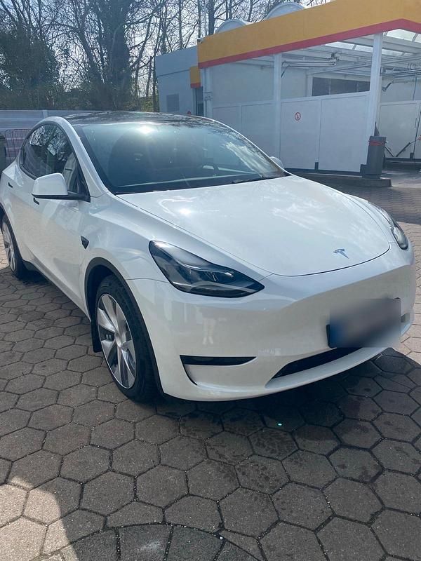 Gebraucht Tesla Model Y 219 kW (299 PS) 2024 Weiß SUV