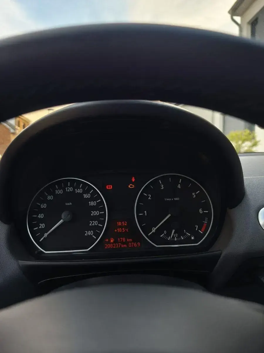 Używany BMW 116 116 KM (85 kW) 2005 Szary Hatchback