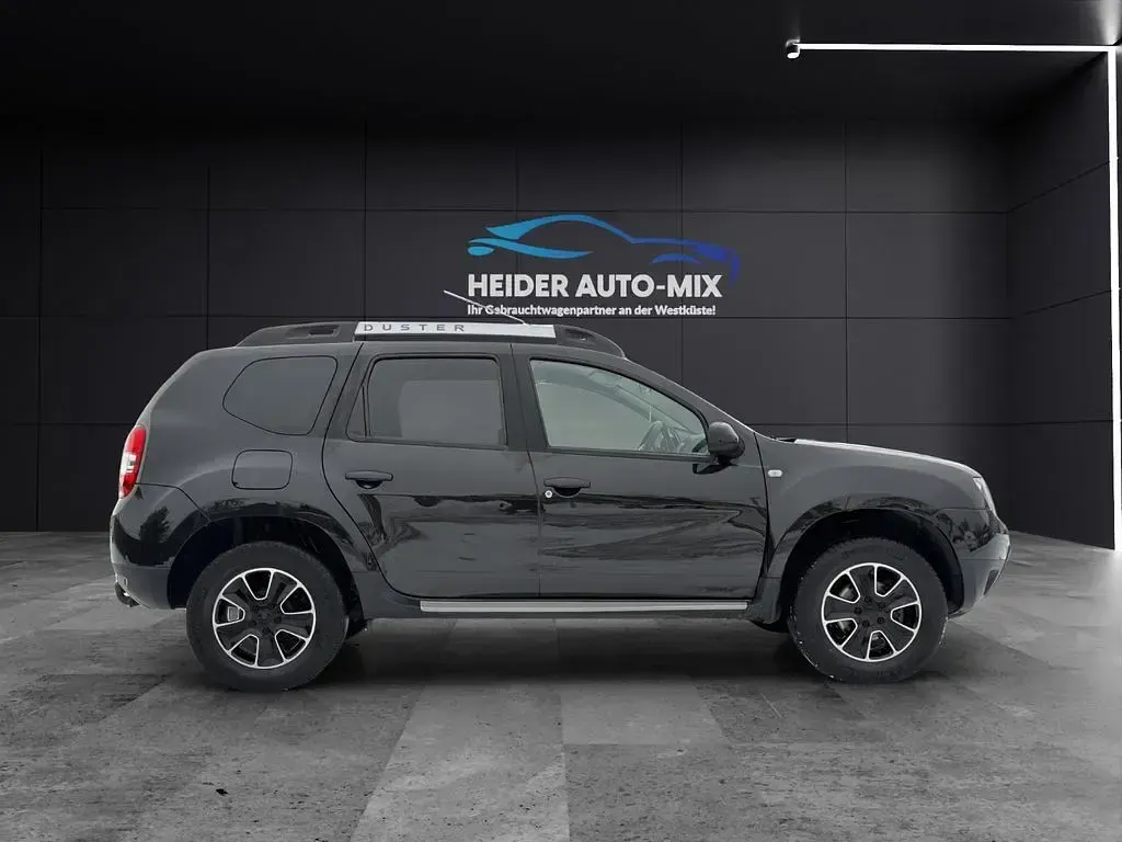 Second-hand Dacia Duster Black Shadow 125 CP (91 kW) 2017 Negru SUV