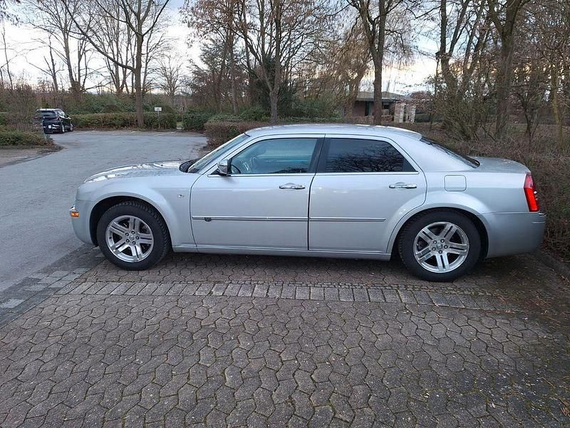 Gebraucht Chrysler 300C 249 PS (183 kW) 2008 Silber Limousine