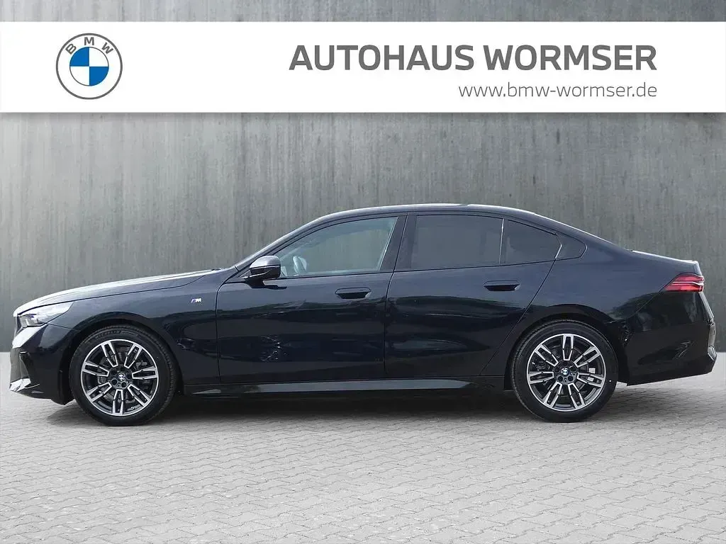 Second-hand BMW 520 M Sport 197 CP (144 kW) 2024 Negru Berlinǎ