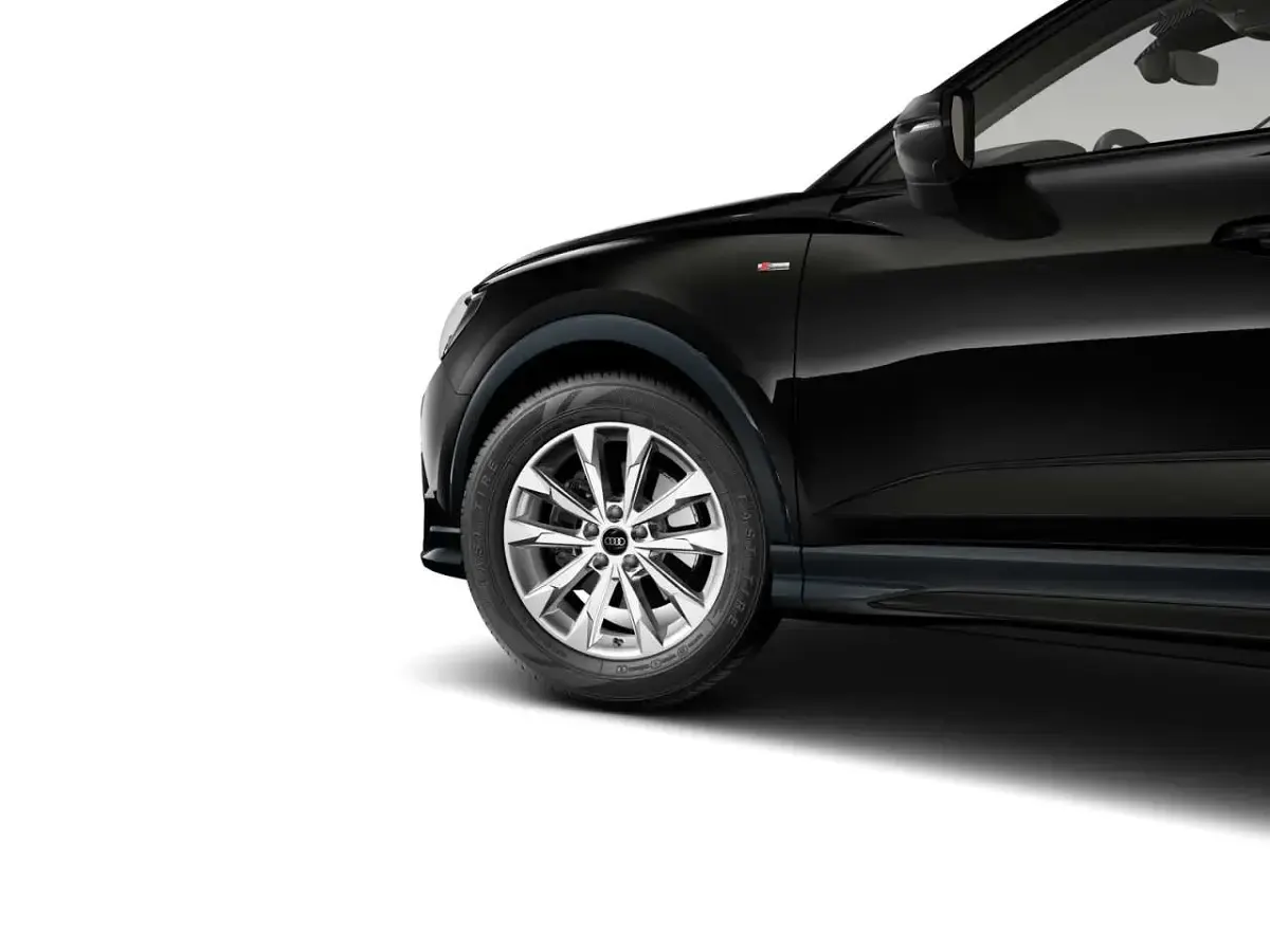 Gebraucht Audi Q3 S-Line 150 PS (110 kW) 2025 Mythosschwarz metallic/mythoss SUV