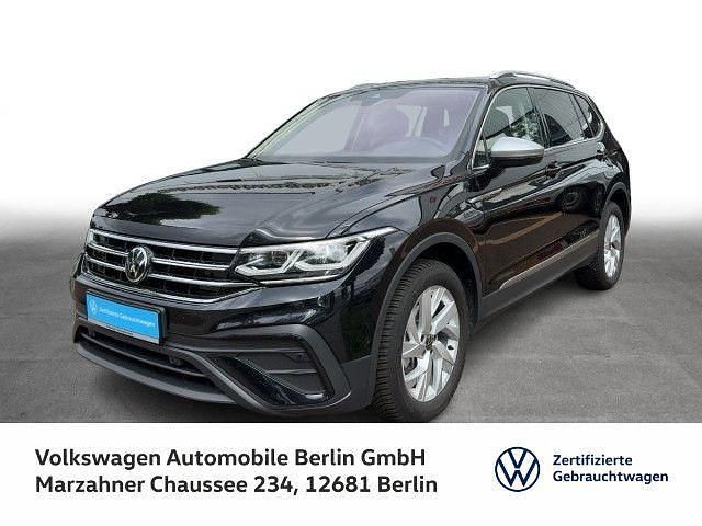 Schwarz Gebraucht 2024 VW Tiguan Allspace Life SUV | 35.669 € (Fairer Preis) - Bild 1/3