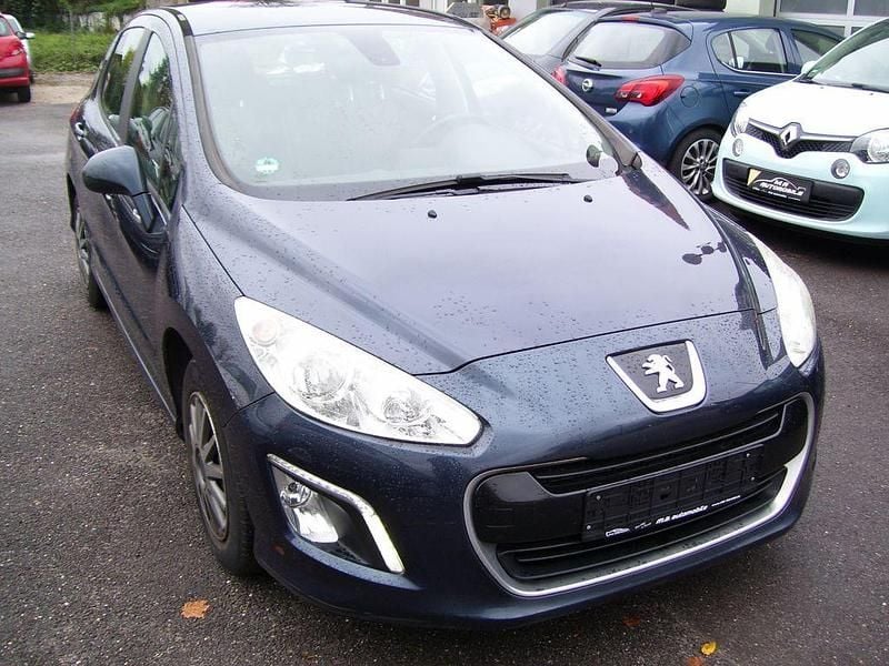 Blau Gebraucht 2012 Peugeot 308 Active Limousine | 3.199 € (Guter Preis) - Bild 1/4