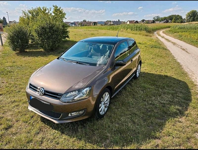 Gebraucht VW Polo Style 86 PS (63 kW) 2011 Braun Kleinwagen