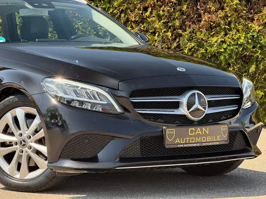 Gebraucht Mercedes 200 160 PS (117 kW) 2019 Schwarz Limousine