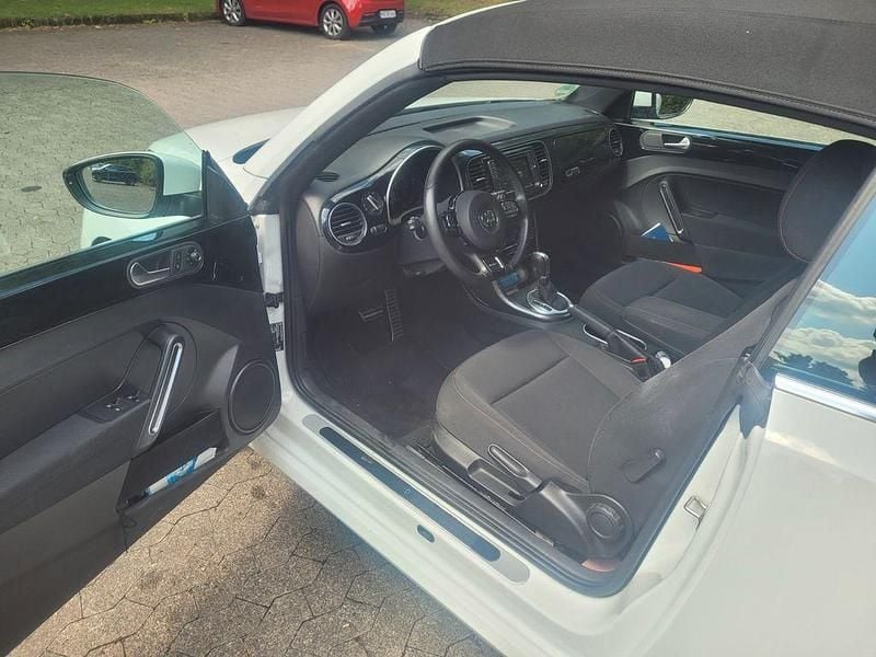 Gebraucht VW Beetle Sound 150 PS (110 kW) 2018 Weiß Kleinwagen