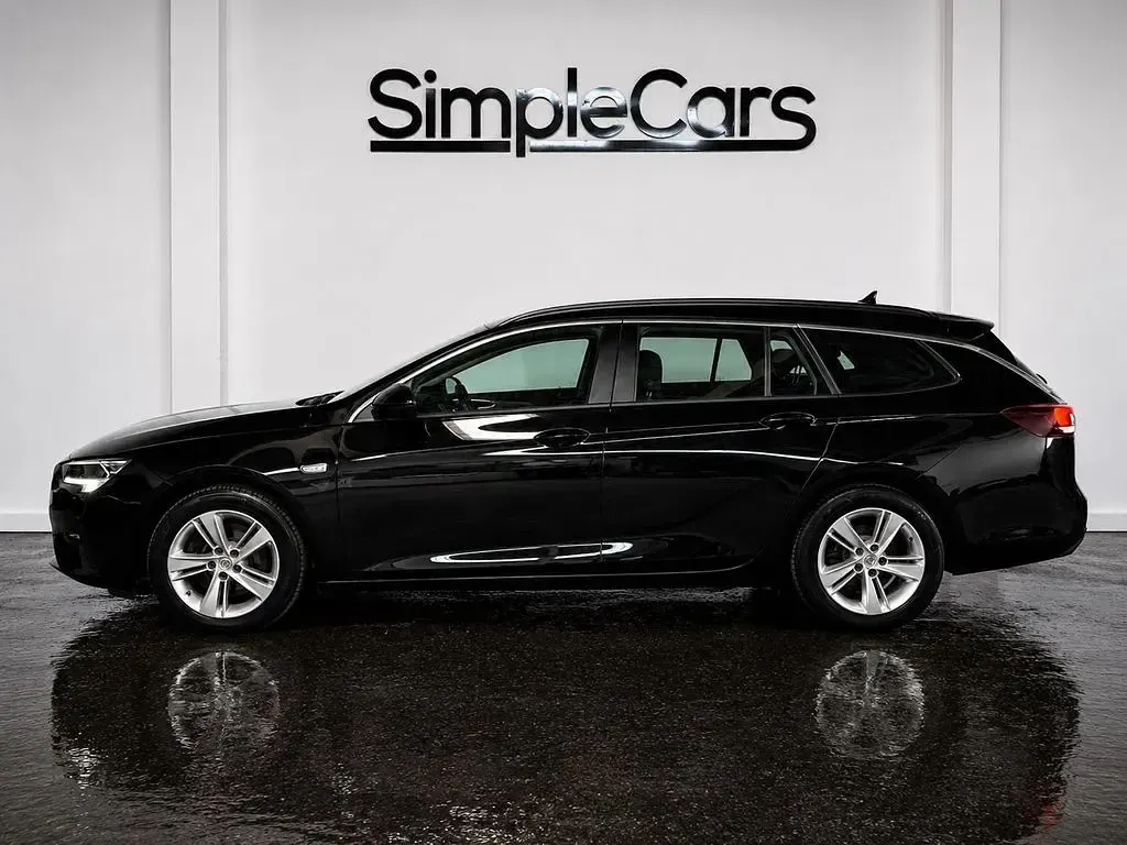 Gebraucht Opel Insignia Business Edition 122 PS (89 kW) 2020 Schwarz Kombi