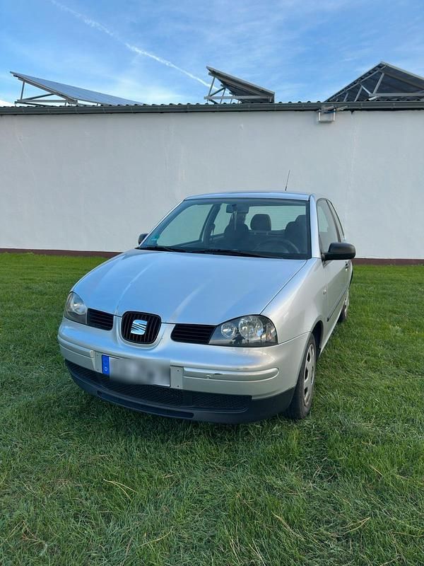 Silber Gebraucht 2003 Seat Arosa Kleinwagen | 1.200 € (Fairer Preis) - Bild 1/4