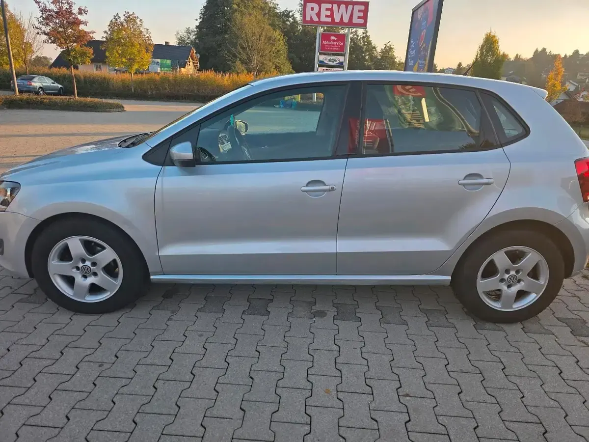 Second-hand VW Polo 90 CP (66 kW) 2011 Gri Hatchback