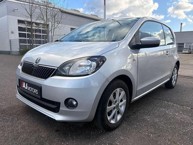 Gebraucht Skoda Citigo Elegance 60 PS (44 kW) 2012 Brilliantsilber metallic Kleinwagen